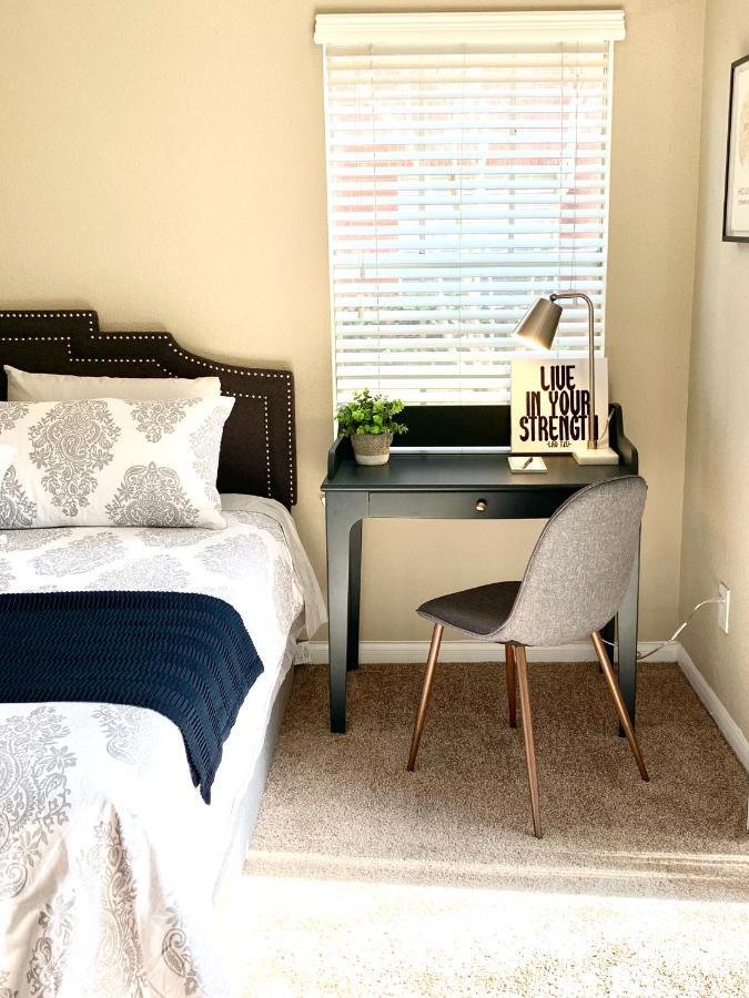 Spacious 2Br&2Ba Med Center Apt, Free Parking&Shuttle Houston Exteriör bild